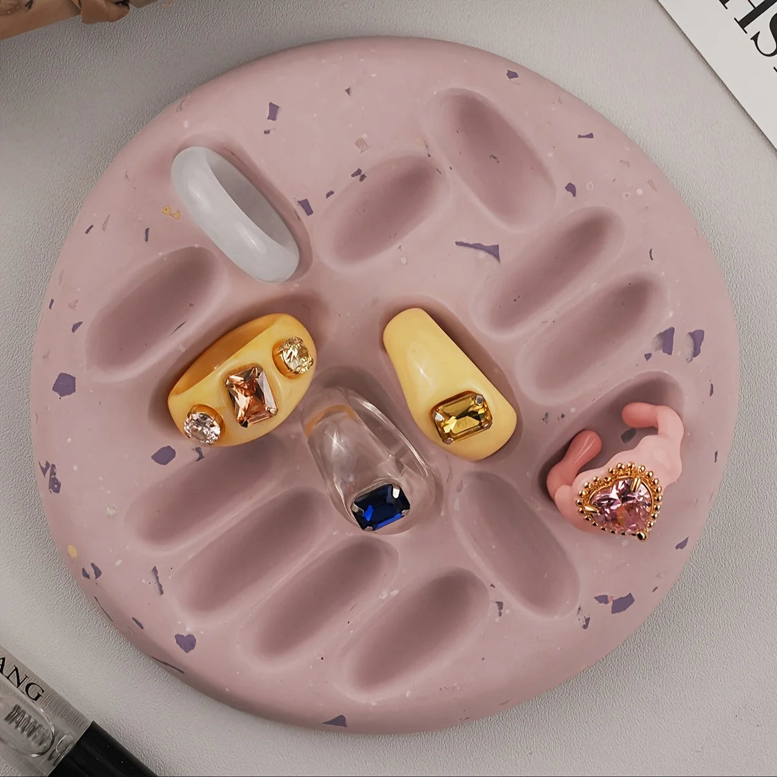 Resin Casting Molds: 1-piece round, irregular-shaped