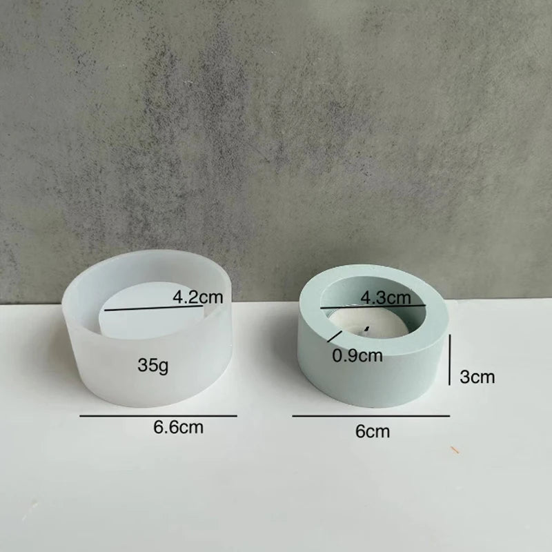 WOM-TYPE:1 Holes