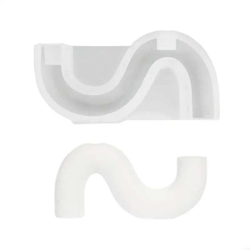 Shape: S shape