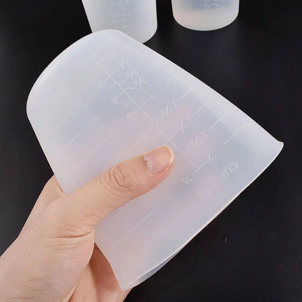 Silicone Measuring Cup with Scale